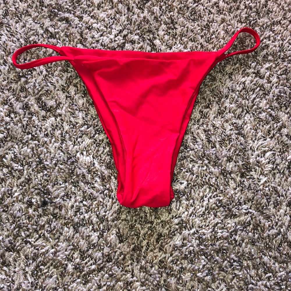 NWOT bikini bottoms - Lsea